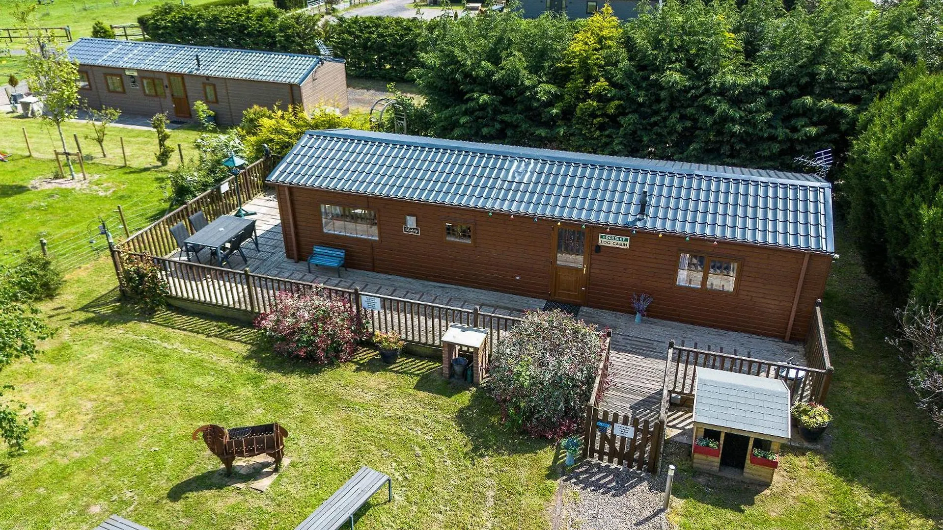Fairview Farm Holiday Retreat: Luxury Lodges in Nottinghamshire Countryside