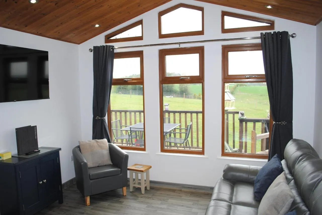 Fairview Farm Holiday Retreat: Luxury Lodges in Nottinghamshire Countryside 0*, Nottingham United Kingdom